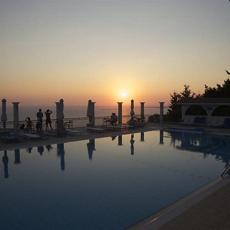 Mouikis Sun Village Lakithra ภายนอก รูปภาพ