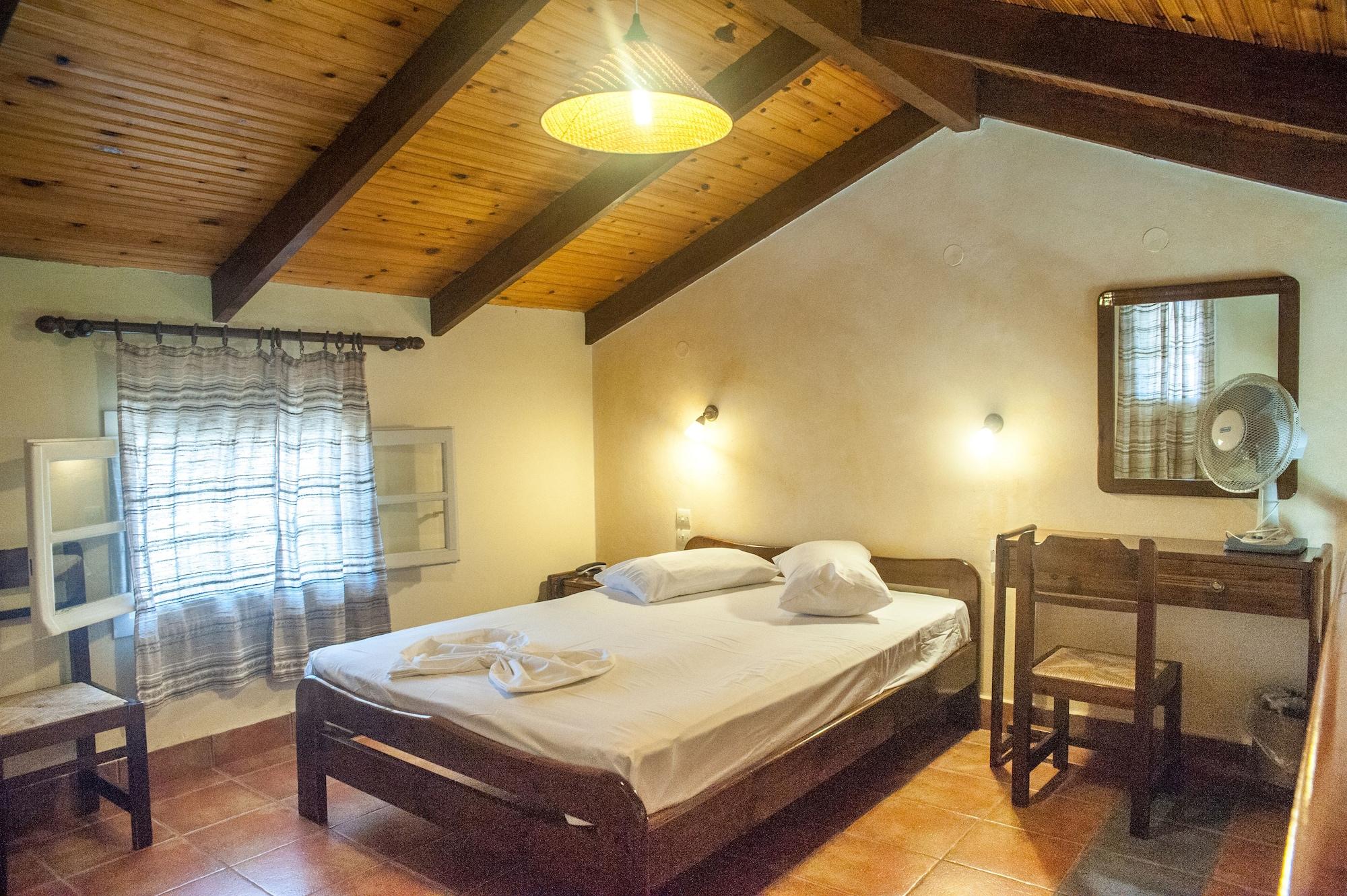 Mouikis Sun Village Lakithra ภายนอก รูปภาพ